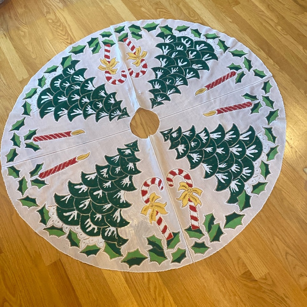 Vintage Christmas Tree Skirt Candles Holly Candy Canes Sheer